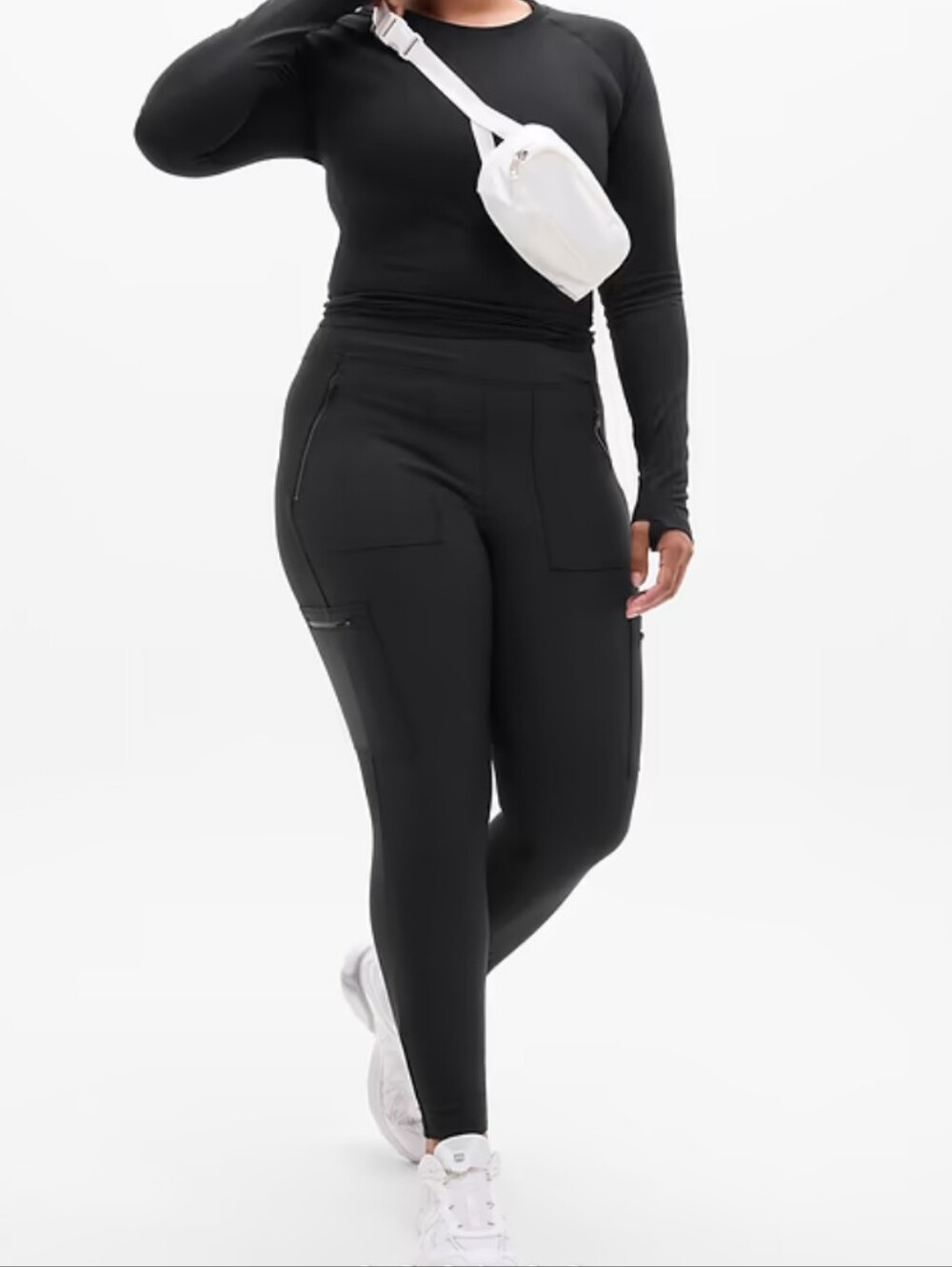 Athleta Headlands Hybrid Cargo pants in black, Sz. 8P.